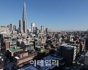 썸네일-[기자수첩] 획기적·특단의 2·4대책은 주택거래 멈춤…-이미지