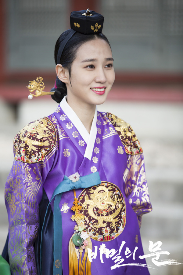 nokbeon.net-족두리를 쓴 사극 속 박은빈.jpg-4번 이미지