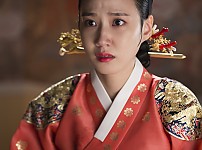 썸네일-족두리를 쓴 사극 속 박은빈.jpg-이미지