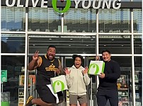 썸네일-한국에 여행 온 관광객들 무조건 가는 곳.jpg-이미지