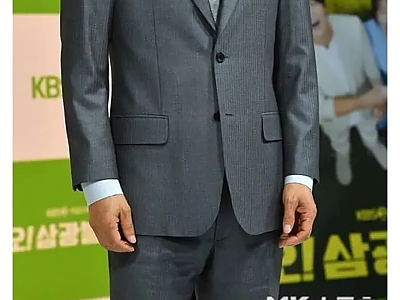 노가다 사장님 때문에 울어버린 썰-메인 썸네일 이미지